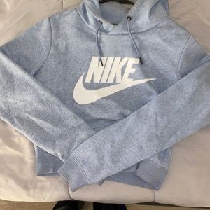 Nike crop hoodie